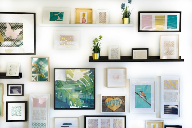 Decoración de paredes para que tus videollamadas luzcan profesionales