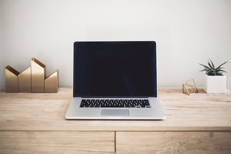 Configuración ergonómica para portátiles (sin monitor externo)